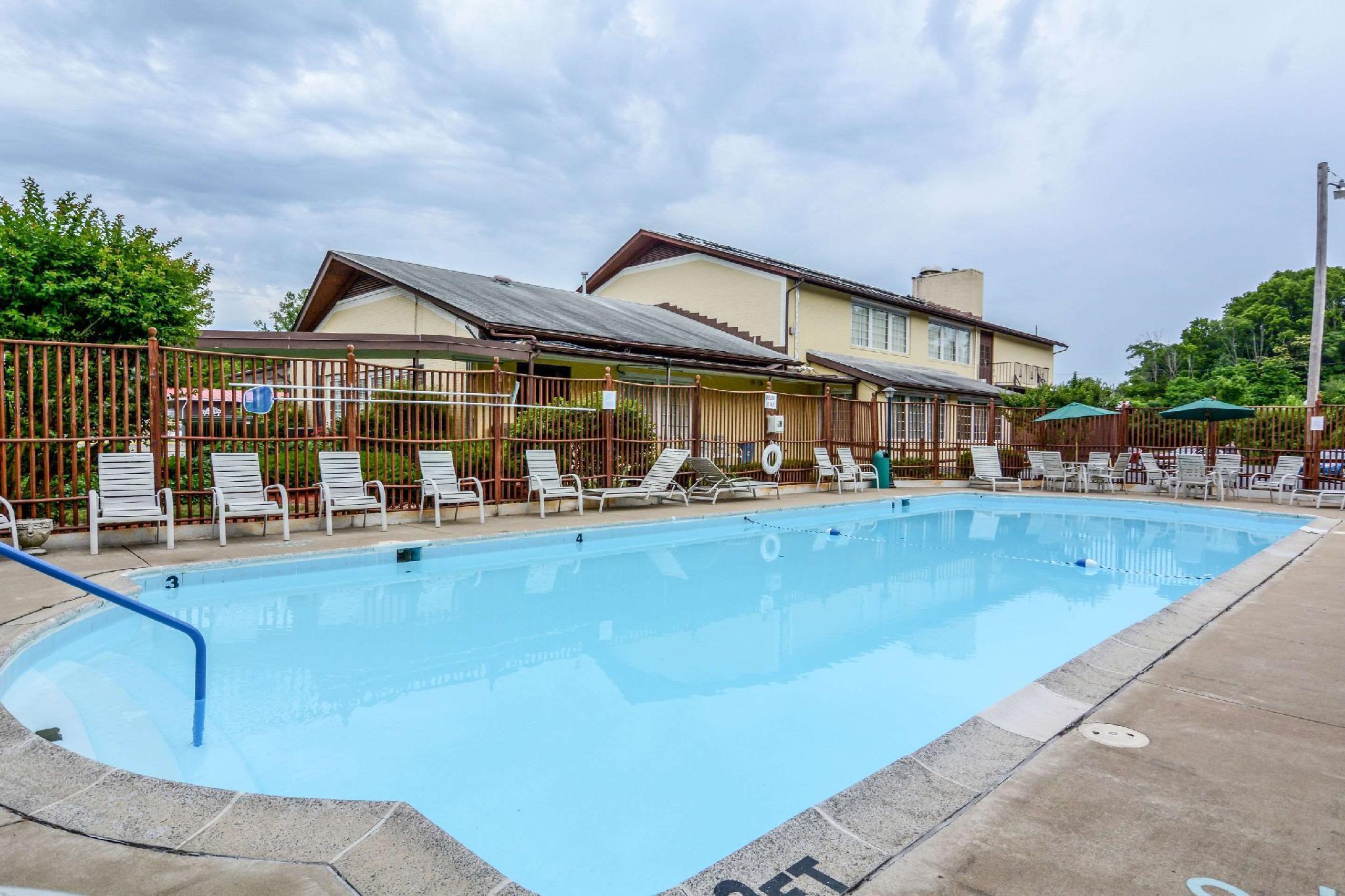 Hotel Baymont By Wyndham Front Royal Near Shenandoah National Park Exterior foto